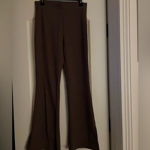 Garage Brown Flowy Bootleg Ribbed Pants. Size M. Good condition